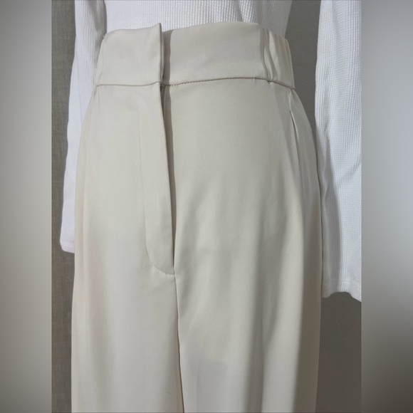 Women’s Silk Look Quiet Luxury Bar lll Cream Faux Silk Wide Leg Cargo Pants XL - Picture 2 of 7
